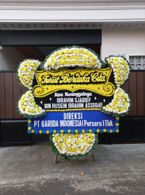 Papan Bunga Duka di Puuwatu