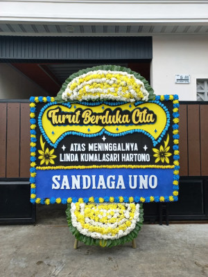 Papan Bunga Duka di Puuwatu
